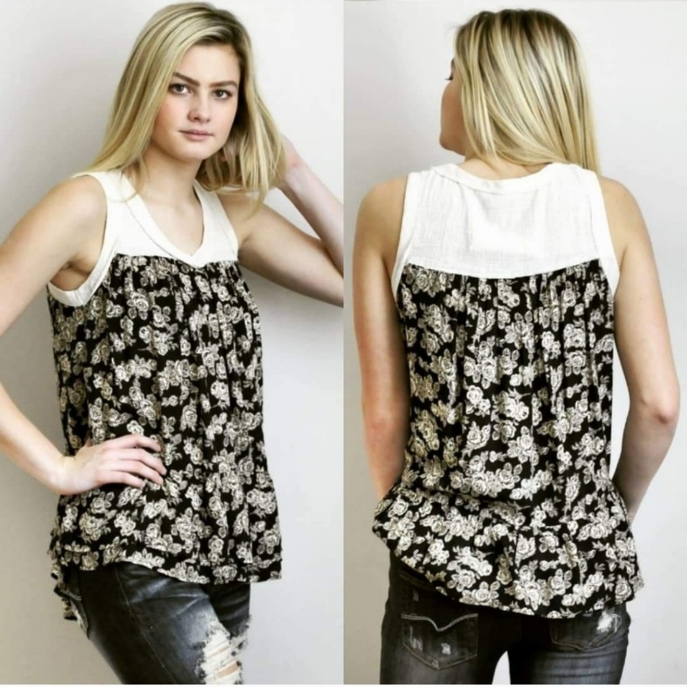 Black/cream ruffle hem top